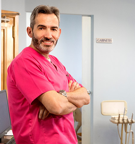 Dr. Raúl González - Ortodoncista en Ourense